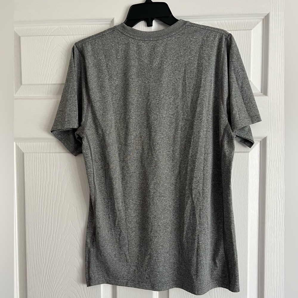 Nike dri fit shirt - Picture 4 of 4